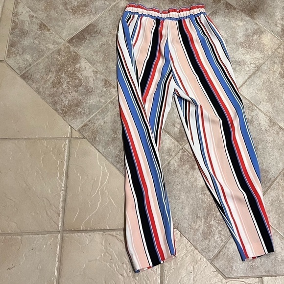 NEW Express High Rise Vertical Stripe Paper bag Waist Ankle Pants Pull On XS - Picture 3 of 11